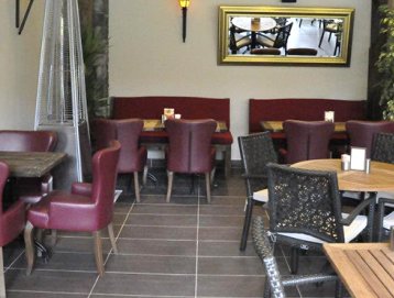 Cafe / Bar Koltukları